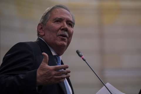 "No se conocía la presencia de menores": Mindefensa sobre bombardeo en Caquetá
