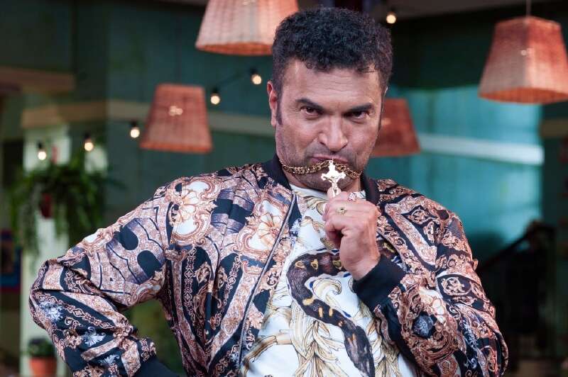 El actor Diego Vásquez en su rol de Ortega, protagonista de la comedia. / Cortesía
