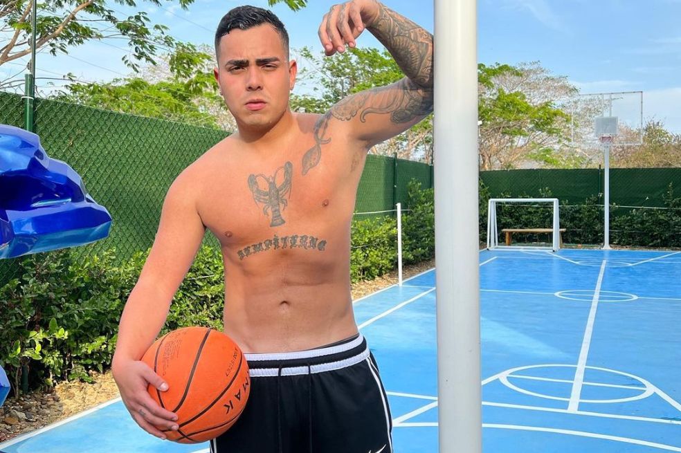 El esposo de Andrea Valdiri, Felipe Saruma, compartió con sus seguidores cómo es su día de trabajo en redes sociales.
