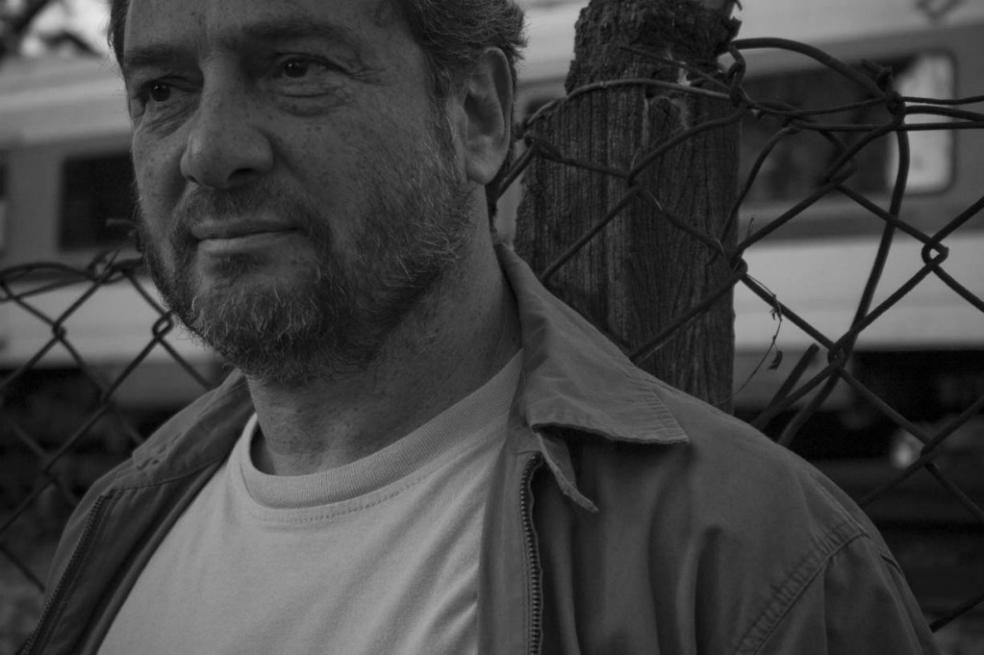 El escritor argentino Daniel Guebel terminó de escribir “El absoluto” en 2009. / Lucio Ramírez - Eterna Cadencia