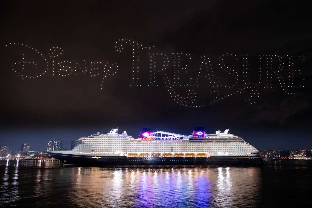 El bautizo del Disney Treasure se realizó en Nueva York.