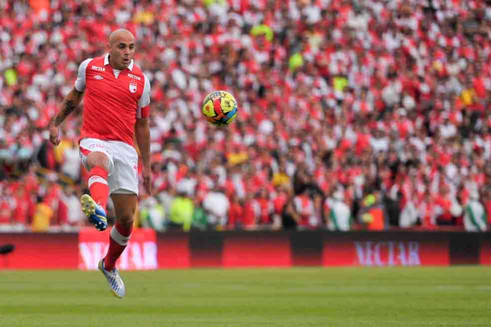 Ómar Pérez lleva cuatro años con Santa Fe y ha conseguido tres títulos: una Copa, una Liga y una Superliga. / Andrés Torres
