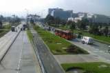 Protesta bloquea el carril de Transmilenio de la calle 26
