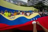 Oposición venezolana redobla presión contra Maduro con huelga general
