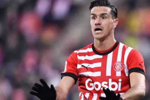 15 años en Europa y contando: Bernardo Espinosa renovó con el Girona de España