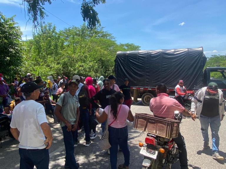 Campesinos levantaron bloqueos en El Carmen de Bolívar: estos fueron los acuerdos