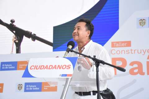 Elvis Zuluaga, de testigo de la violencia contra la población LGBT a activista por sus derechos