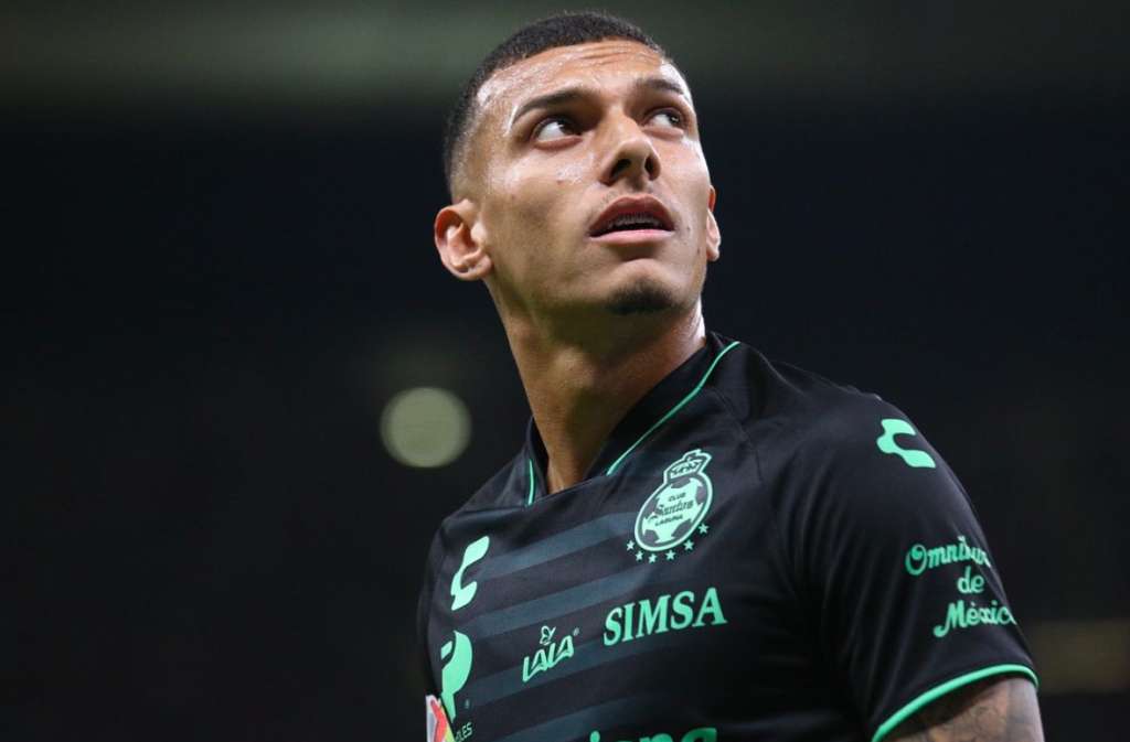Franco Fagúndez, jugador de Santos Laguna de México.