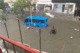 Decenas de afectados por desbordamiento del río Manzanares, en Santa Marta