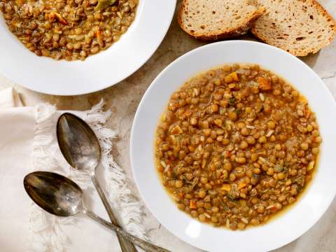 Cómo hacer sopa de lentejas fácil para el almuerzo