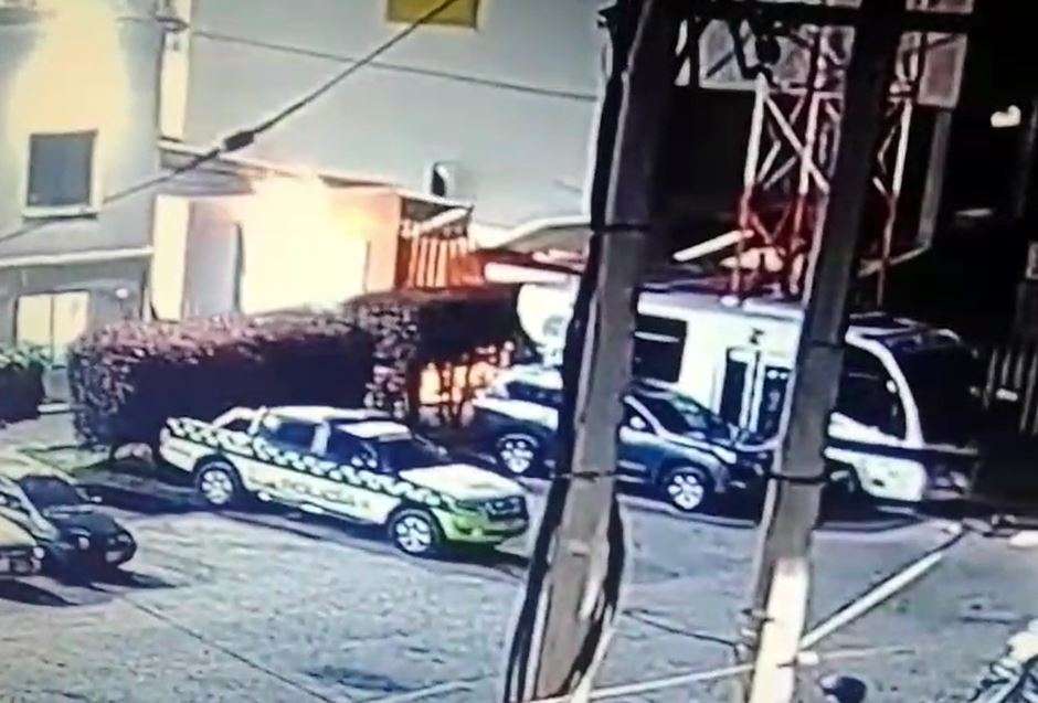 Estación de Policía de Funza durante la conflagración.