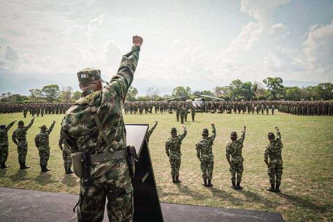 De acuerdo con el fallo se debe adjuntar una copia del denominado "Trabajo especial N°1" con los nombres de todas las personas que fueron perfiladas por el Ejercito. / Ejército Nacional.