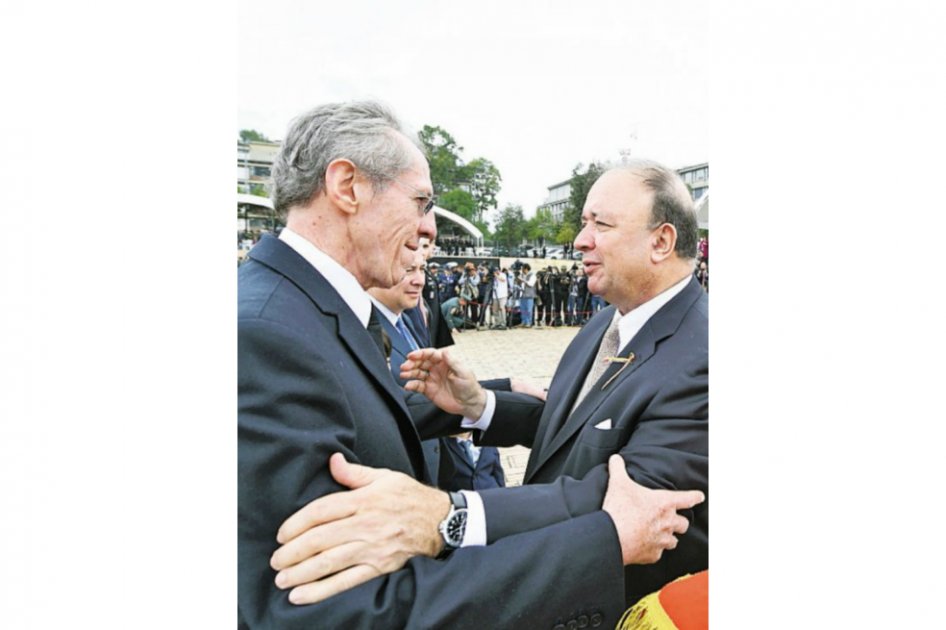 El senador Antonio Navarro y el ministro de Defensa, Luis Carlos Villegas. / Javier Casella - Mindefensa
