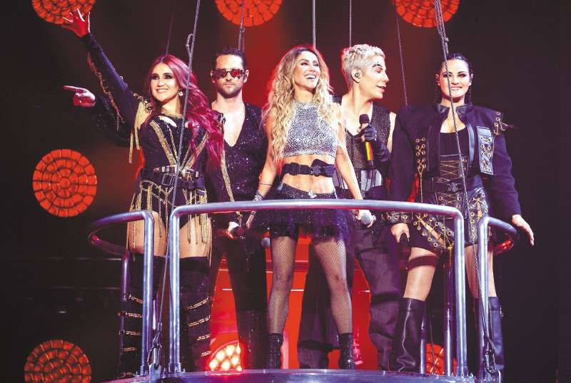 AUSTIN, TEXAS - OCTOBER 01: (L-R) Dulce Maria, Christopher von Uckermann, Anahí, Christian Chávez, and Maite Perroni of RBD perform in concert during the "Soy Rebelde Tour" at Moody Center on October 01, 2023 in Austin, Texas. (Photo by Rick Kern/Getty Images)