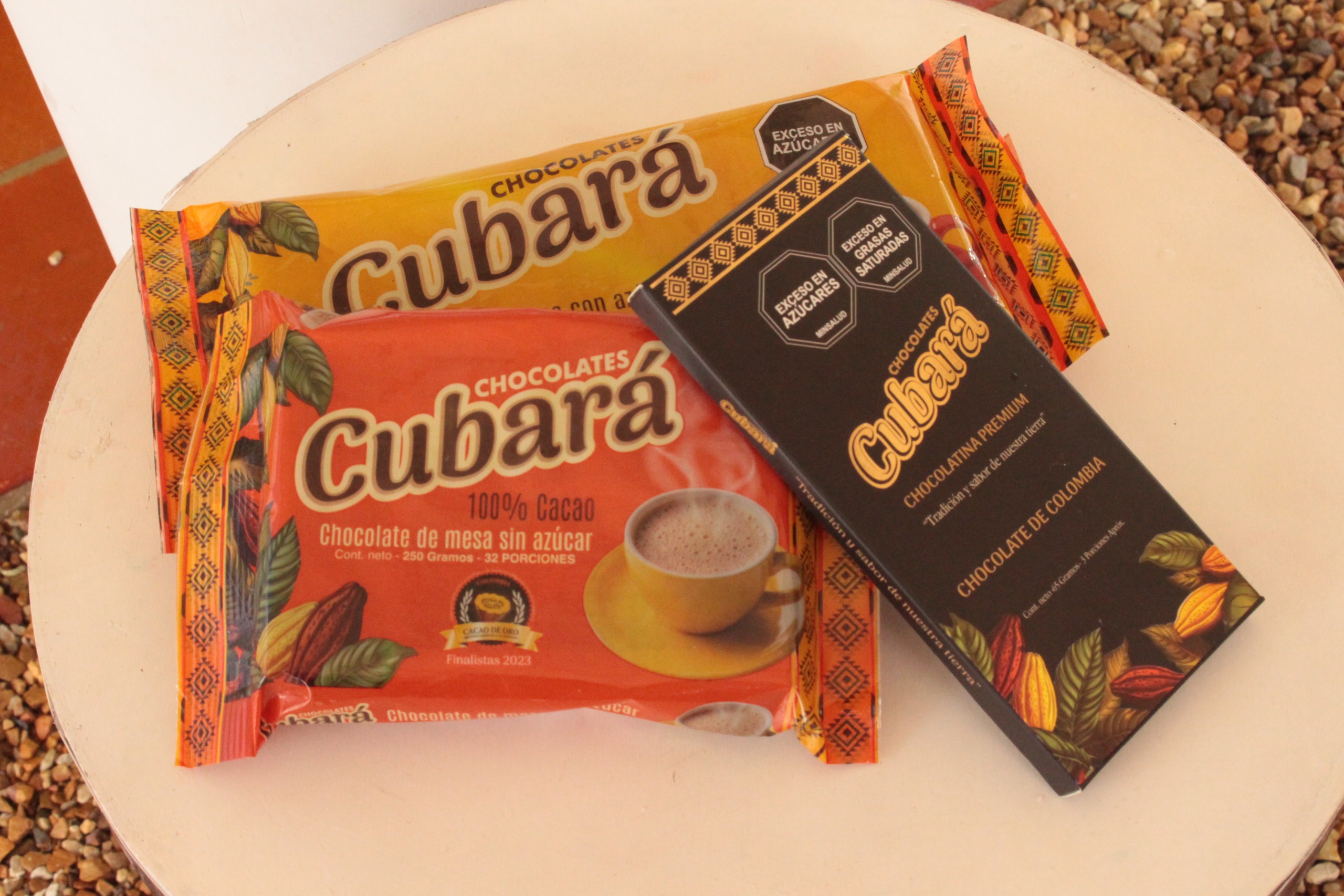 El cacao de Cubará ahora se vende como chocolate de mesa, licor y chocolatinas.
