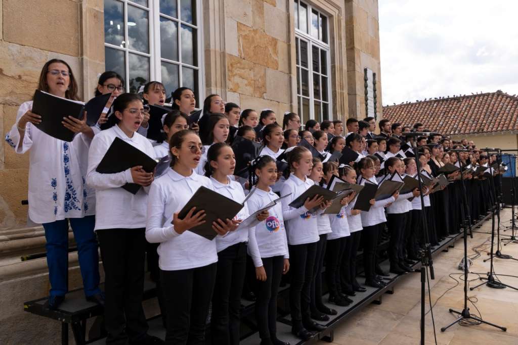 Coro infantil.