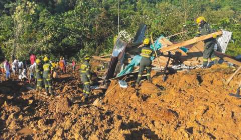Tragedia en vía Quibdó-Medellín: la vía que no se ha podido terminar