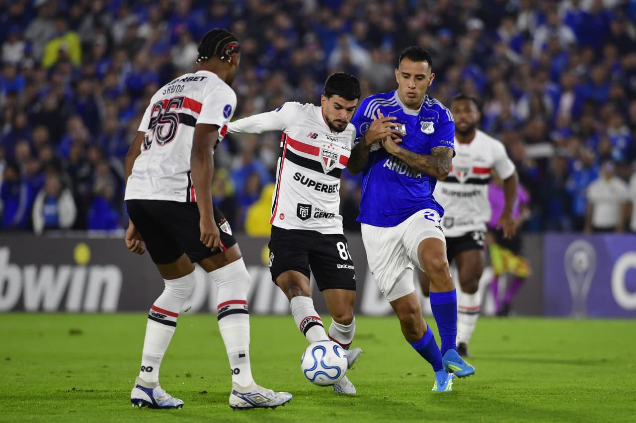 Millonarios vs. São Paulo