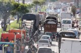 Así avanzan protestas en la calle 13 de Bogotá por implementación de bicicarril