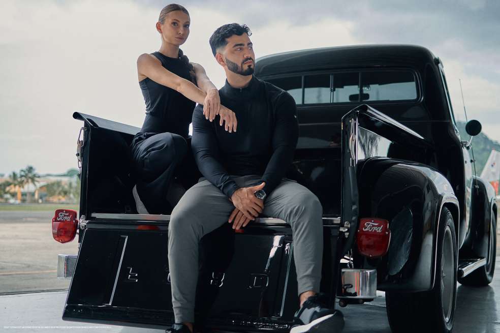 Everlast ofrece textiles de alto rendimiento, telas de secado rápido y materiales resistentes que se adaptan a las exigencias del entrenamiento mixto y del día a día urbano.