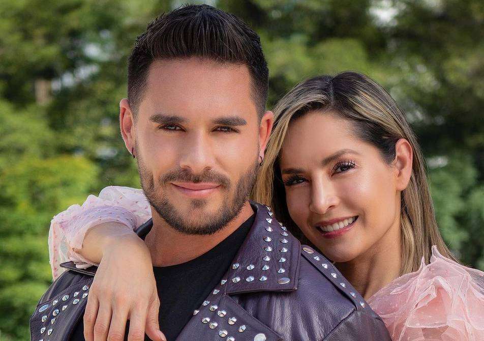 Carmen Villalobos y Sebastián Caicedo se casaron en 2019, luego de estar diez años juntos.
