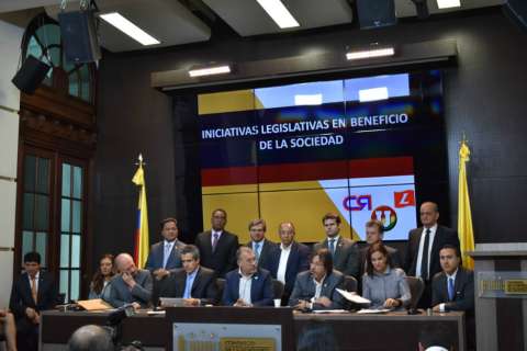 Reunificación liberal se abre paso en el Congreso