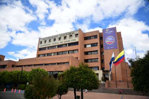 MOE cuestionó que entrevistas de candidatos a registrador no sean públicas