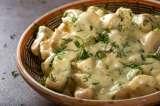 Toma nota y prepara un exquisito fricasé de pollo