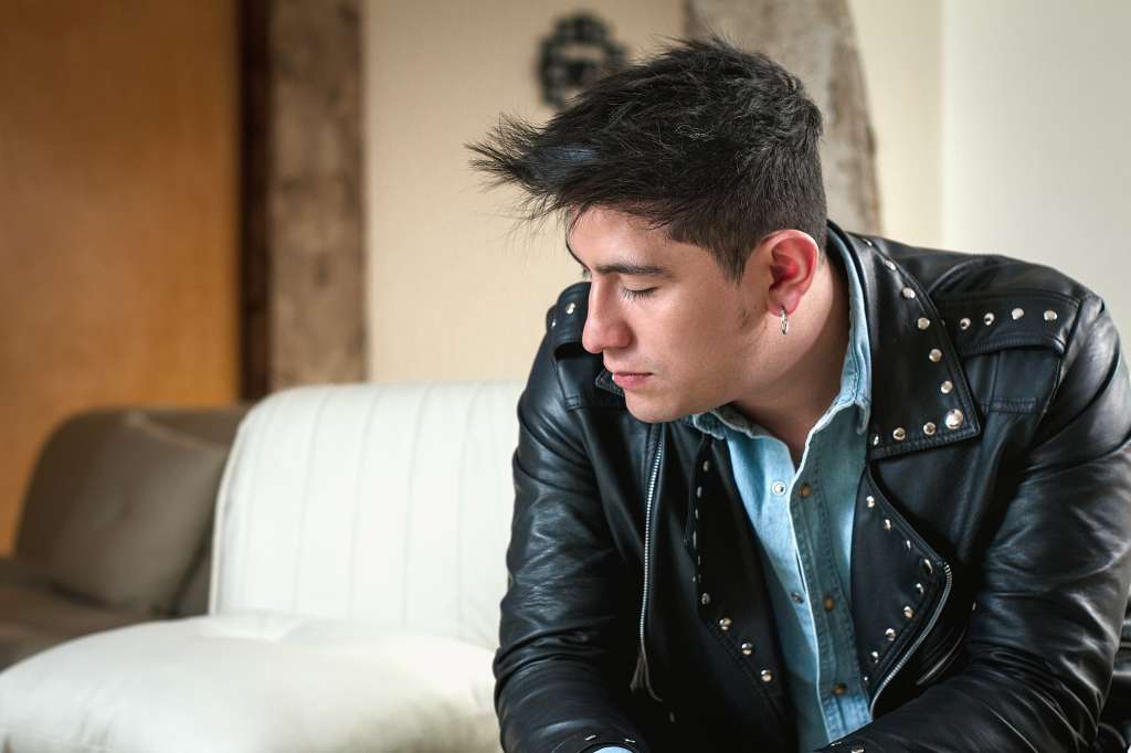 Danny Be compuso la canción en compañía de su tío “Lucho” quien escribía muchas cosas sobre sus desamores y enamoramientos.