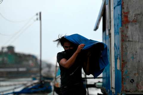 Filipinas: el tifón Noru obliga a más de 8.000 personas a buscar refugio