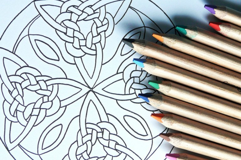 ¿Qué son los mandalas? Estos son algunos beneficios para tu salud mental