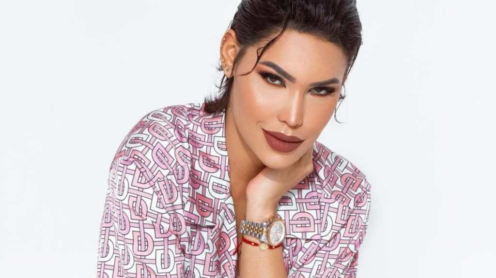 Ana del Castillo