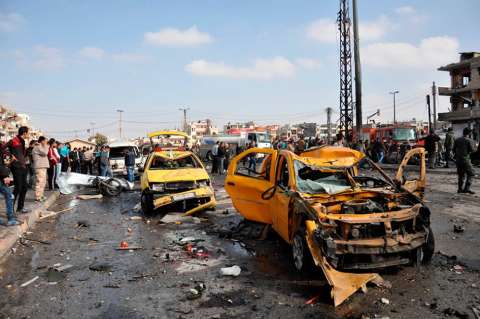 Cerca de 90 muertos en atentados en Siria