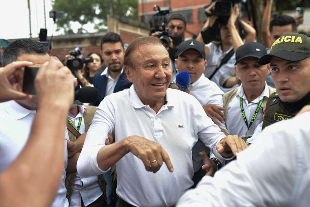 Rodolfo Hernández votando en Bucaramanga // José Vargas