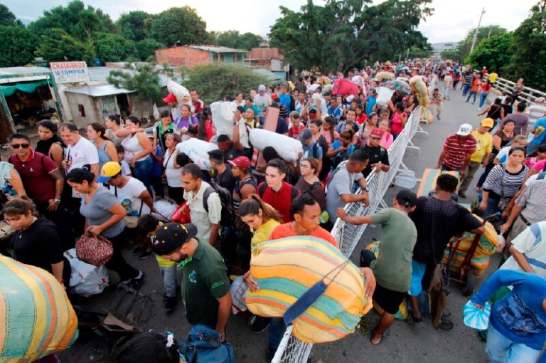 Migrantes: ¿chivos expiatorios de la crisis regional?