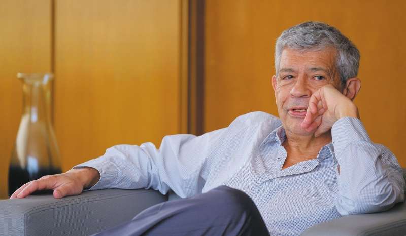 El director del DNP, Jorge Iván González, asegura que ya se han hecho 33 millones de registros sociales de hogares. / Planeación Nacional