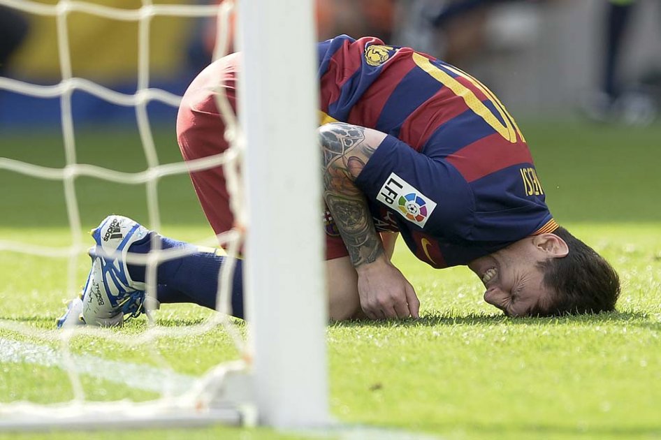 Lionel Messi salió lesionado del partido del partido de este sábado entre Barcelona y Las Palmas. Foto: AFP