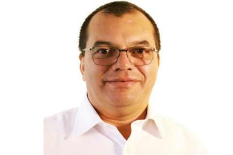 Cámara de Representantes acepta renuncia de Byron Yepes, de FARC