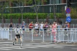 Robots humanoides baten récord humano en media maratón de Pekín: así fue la carrera