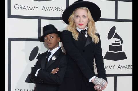 Madonna y su hijo David lucieron igual en la alfombra roja