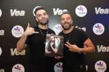 Alkilados compartió junto a sus fans en una firma de autógrafos en el C.C. Santafé