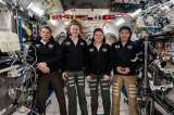 La NASA aplaza el regreso de cuatro astronautas que llevan cinco meses en el espacio