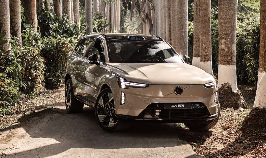 Volvo EX90 en Colombia.