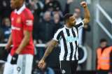 Newcastle venció al United en la lucha por la tercera casilla de la Premier League