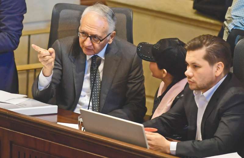 Guillermo Jaramillo, Ministro de Salud, moción de censura en plenara de Cámara
