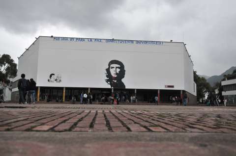 Destituyen a profesor de la U. Nacional por acosar sexualmente a estudiantes