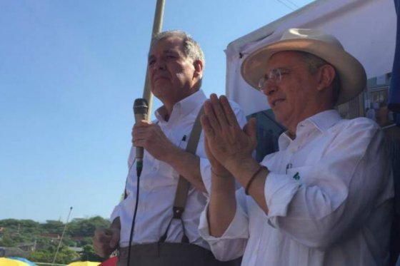 Denuncian al senador Álvaro Uribe por estrategia del No en el plebiscito
