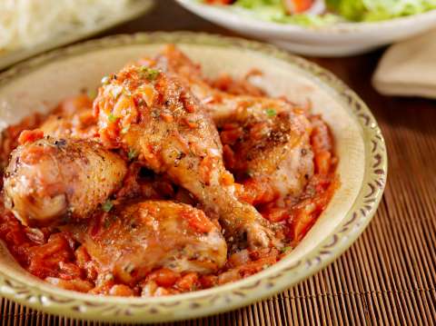 Pollo con mazorca desgranada, la receta para empezar el fin de semana