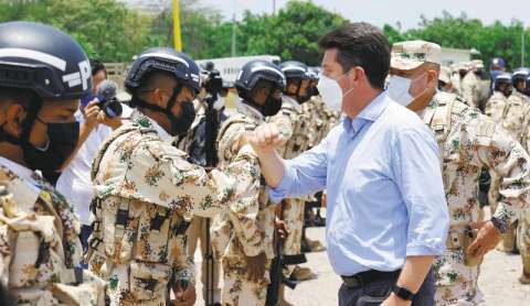 “Tenemos un presidente demócrata e inspirador”: ministro de Defensa Diego Molano