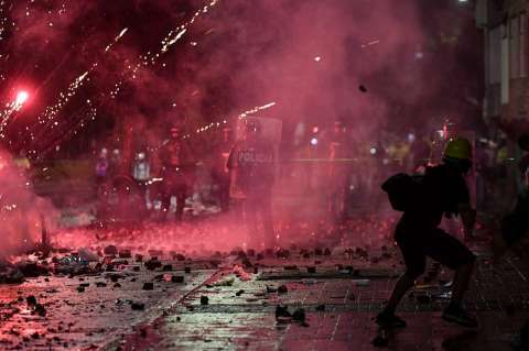 En fotos: una nueva jornada de enfrentamientos en Suba